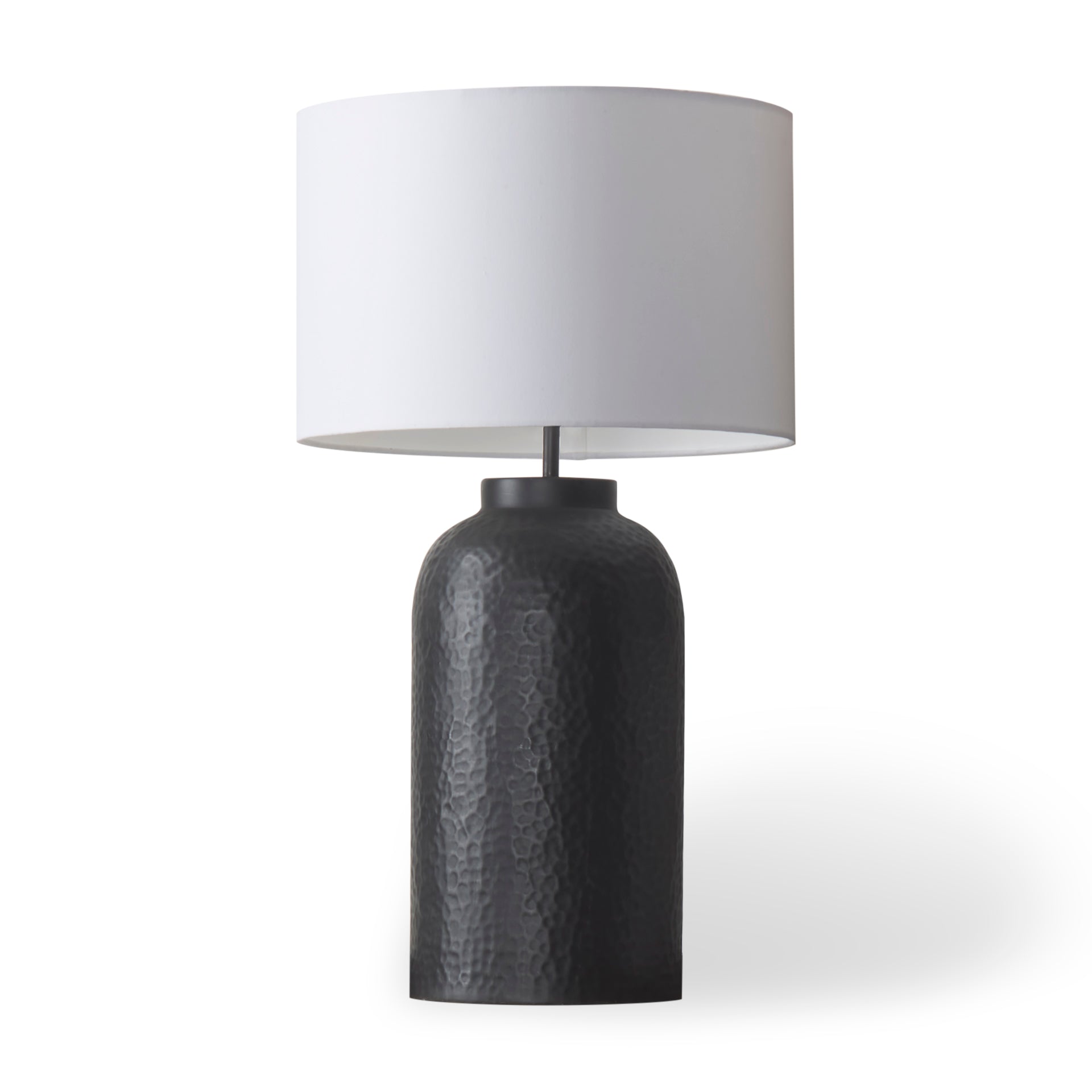 Leo oversized lamp 18x18x31