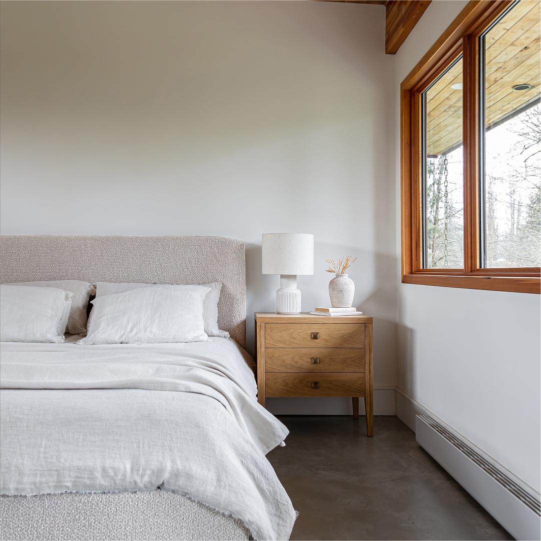 Faye King Bed Short - Truffle