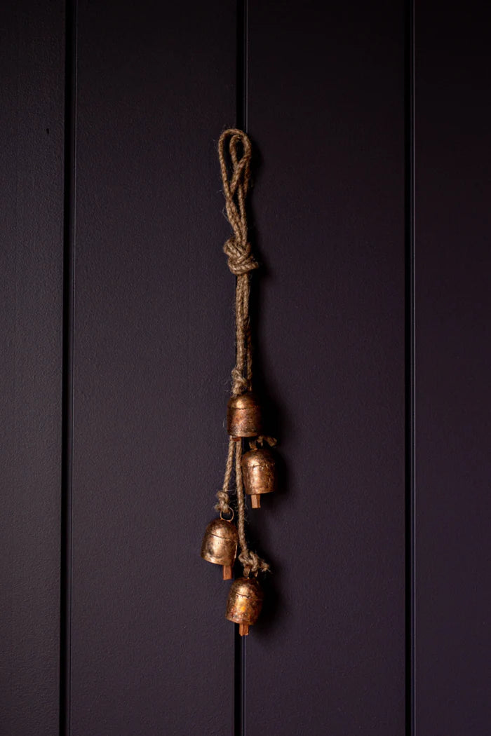 Bell Hanging Clusters Small