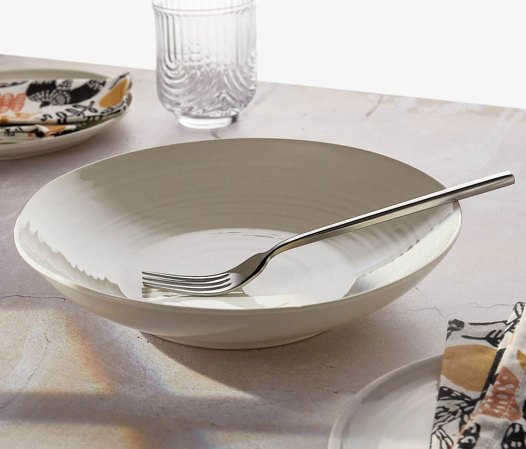 Aquarius Oyster 9.5" Serving Bowl