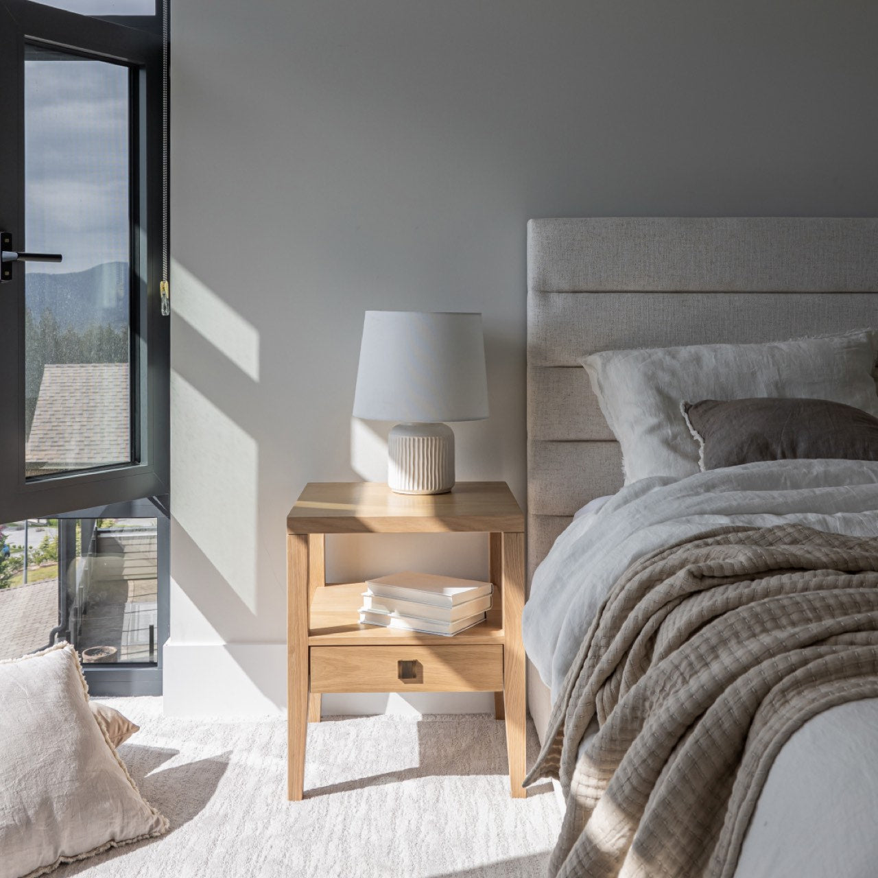 Justin King Storage Bed Tall - Cream