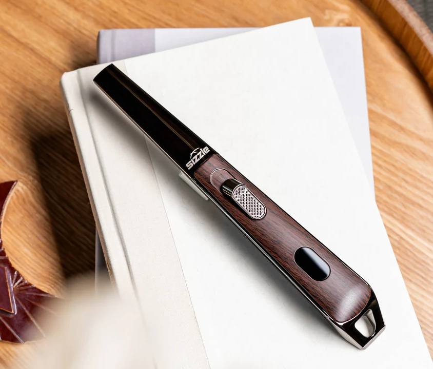 Sizzle Lighter / LuxeB lighter