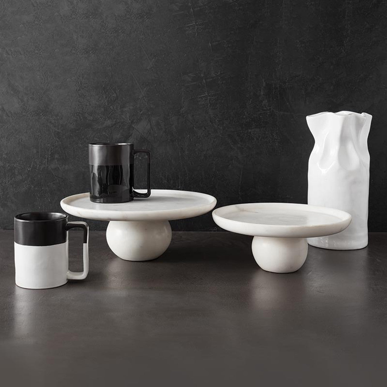 Marble Cake Stand on Round Pedestal