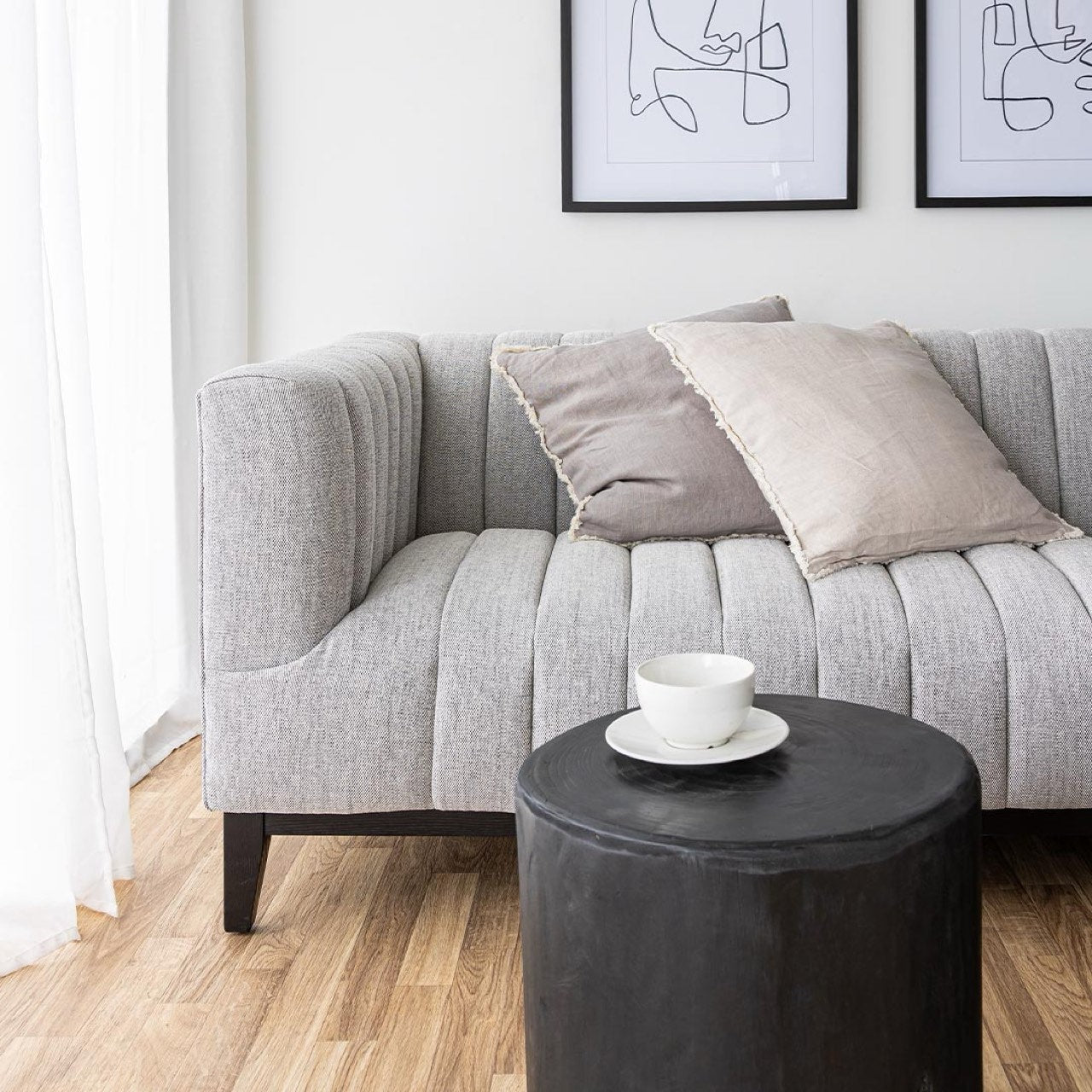 Nova Wide 16" Stump - Round - Black