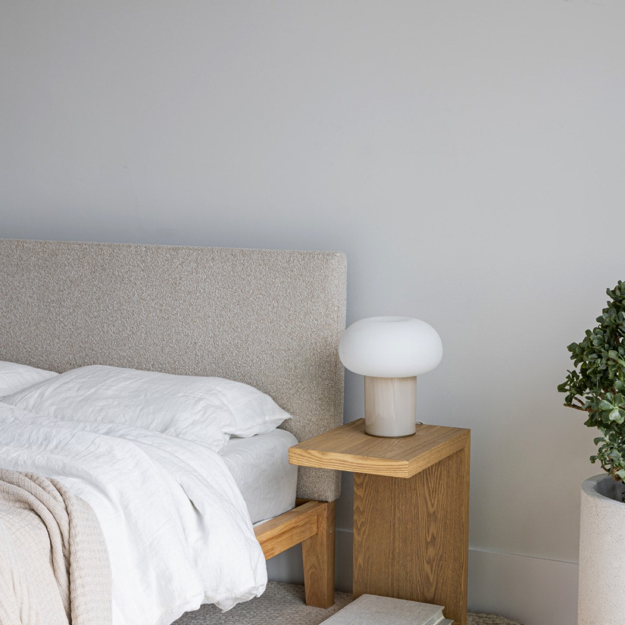 Oscar C Table - Light Oak