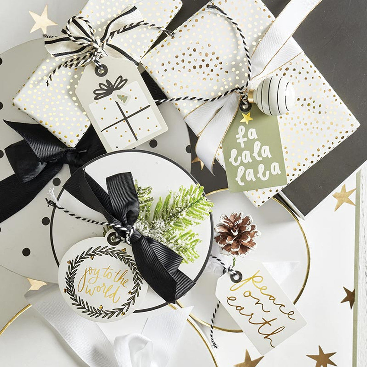 Gift Tag Book on Hoop - Peace