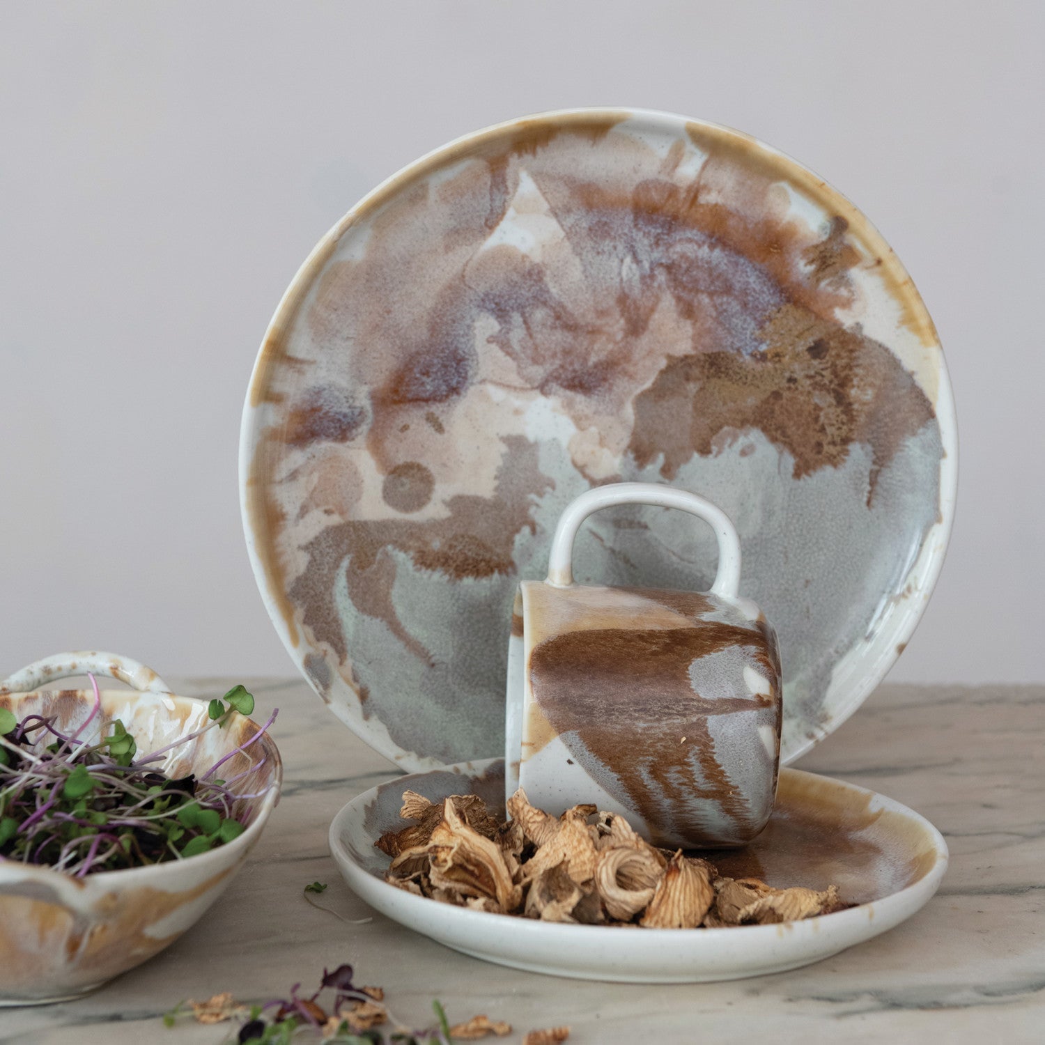 10 oz. Stoneware Mug, Reactive Glaze